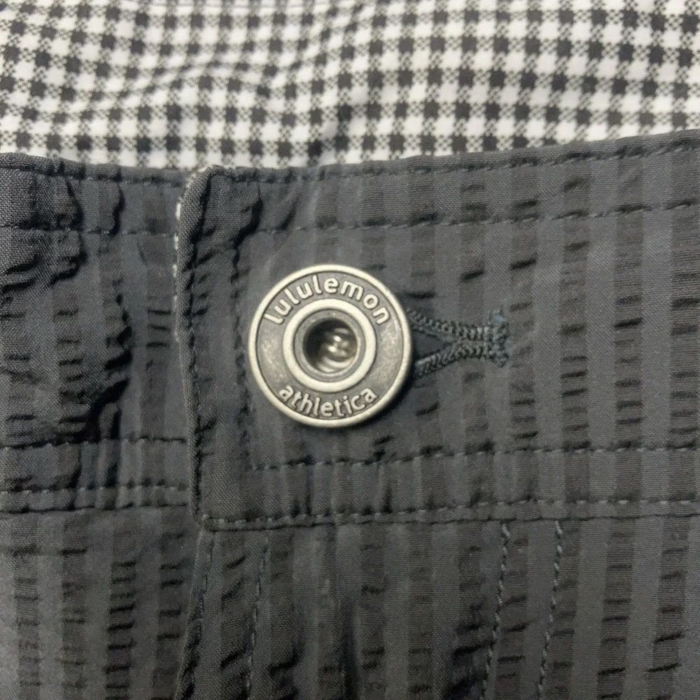 Lululemon Men's Seersucker Kahuna Shorts Mens 30 11